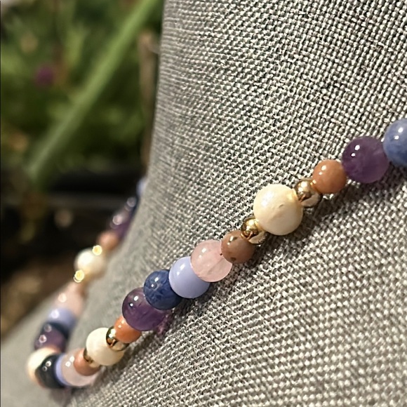 ✨ Handmade Freshwater Pearl + Amethyst + Rose Quartz + Agate Beaded Necklace - Picture 5 of 8
